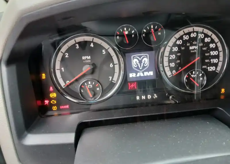 kontrolka motoru 