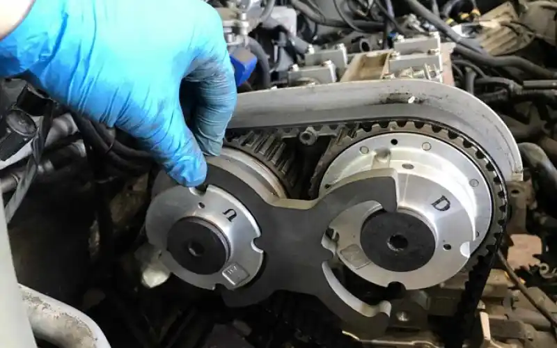 Ford 1.6VVT špatně nastavené rozvody, takto dopadá práce bez přípravků :(
